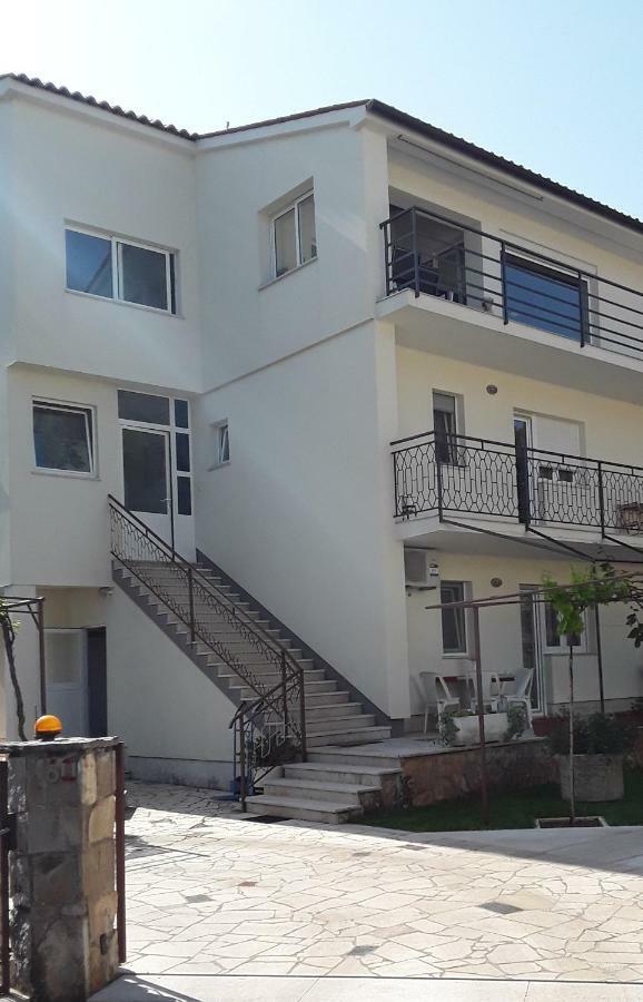 Apartment Mirta 普拉 外观 照片